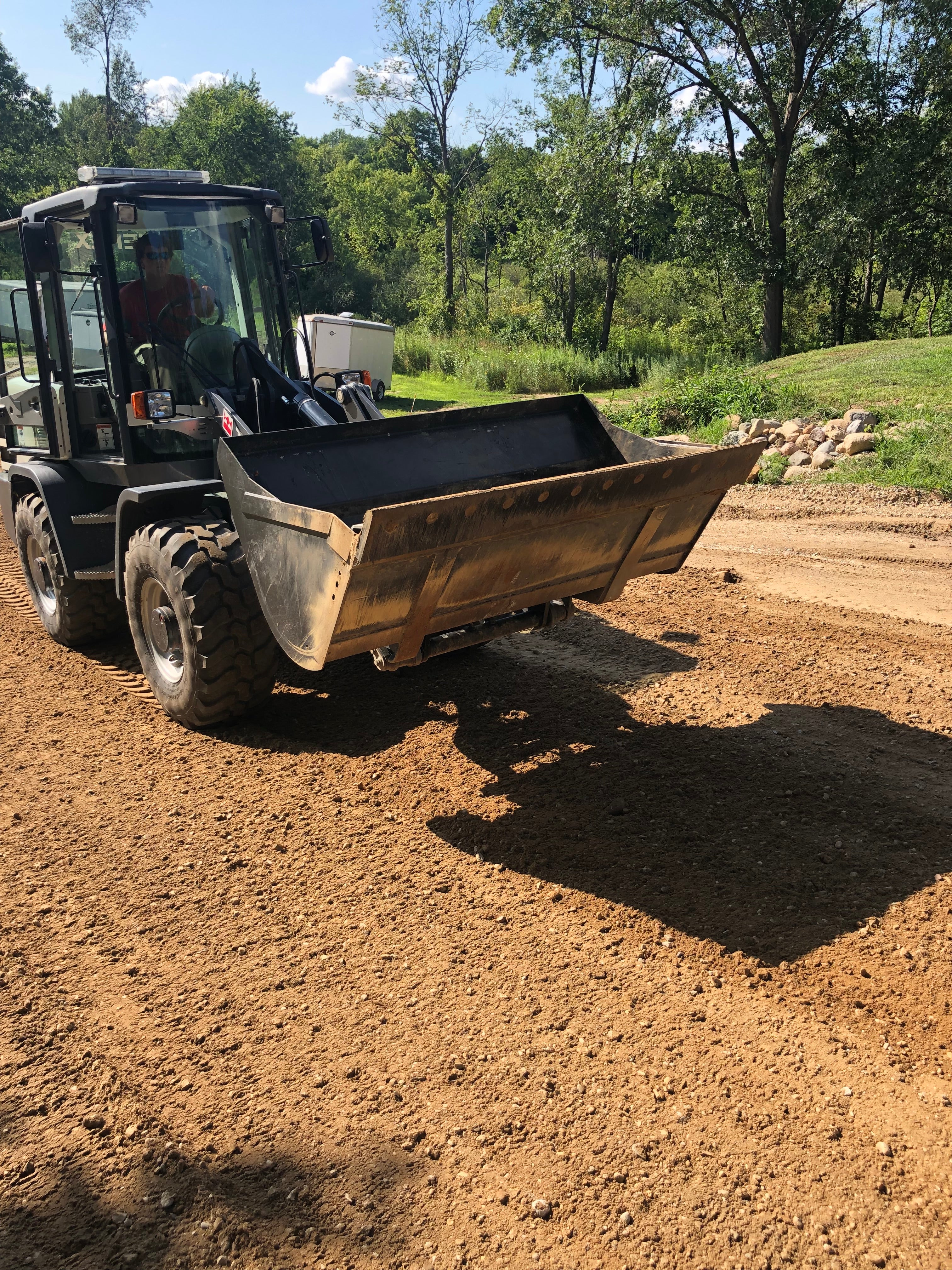 Poly Bucket Edges
